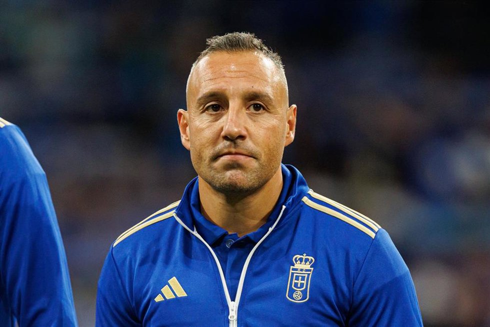 Archivo - Santi Cazorla con el Real Oviedo