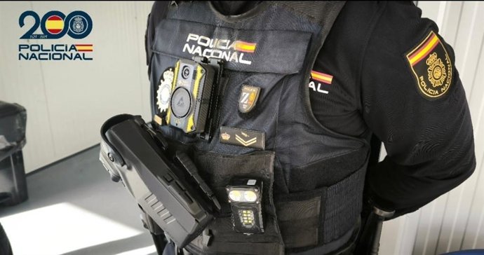 Un agente de la Policía Nacional en imagen de recurso