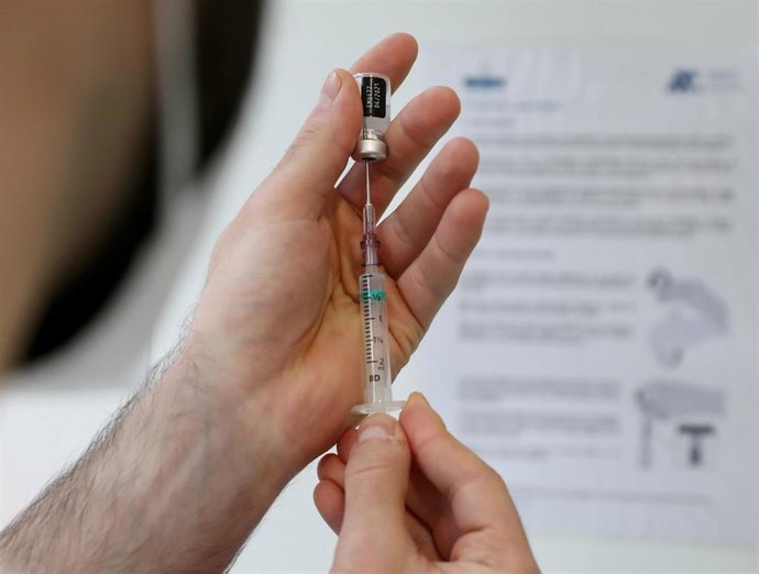 Archivo - Imagen de archivo de vacunación