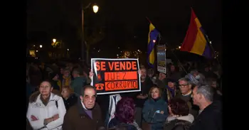 Cientos de personas protestan frente al Tribunal Supremo contra la condena al fiscal general