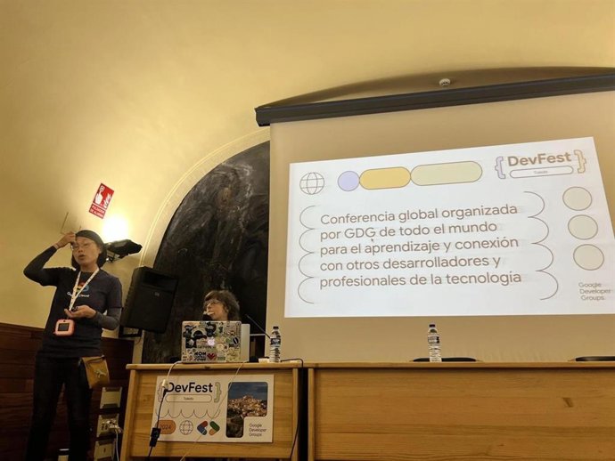 Ponencia del primer DevFest del GDG Toledo celebrado en 2024.