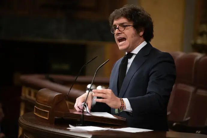 El secretario general de VOX, José María Figaredo, en el Congreso de los Diputados.