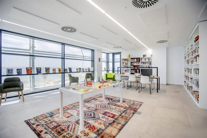 Archivo - La Biblioteca de Culturas Contemporáneas de Estepona