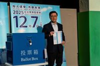 Las autoridades de Hong Kong animan al voto mientras la participación se acerca a los mínimos de 2021