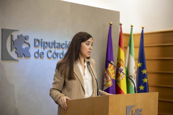 Archivo - La delegada de Hacienda y Fondos Europeos de la Diputación de Córdoba, Ana Rosa Ruz.