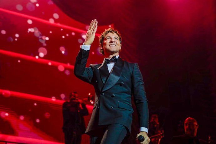 El cantante David Bisbal durante su actuación en la gira “Todo es posible en Navidad”. Imagen de archivo. 