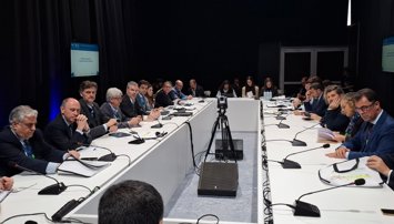 Es Andalucía - Sevilla