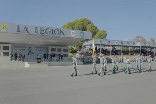 Imagen de este lunes de la conmemoración de la festividad de la Inmaculada por parte de la Brigada de la Legión en su base Álvarez Sotomayor en Viator (Almería).