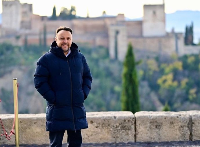 Archivo - El vicesecretario de Capital del PP de Granada, Francis Almohalla.