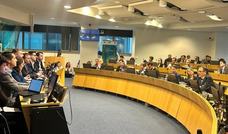 Es Andalucía - Sevilla