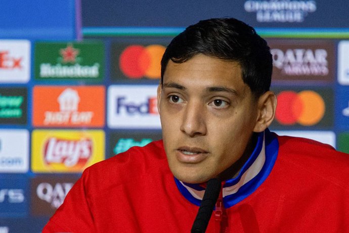 November 25, 2025, Madrid, Spain: AtlĂtico Madrid's Nahuel Molina attends a press conference ahead of the UEFA Champions League match against Inter Milan at the Riyadh Air Metropolitano Stadium.