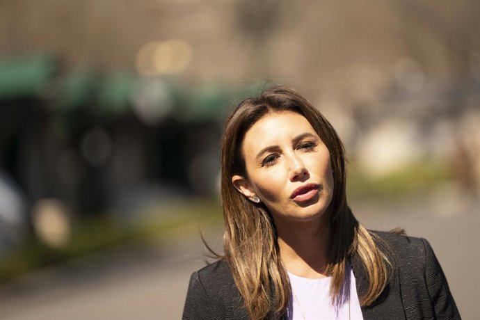 Archivo - March 17, 2025, Washington, District Of Columbia, USA: Alina Habba, Counselor to the President speaks to the media at the White House in Washington, DC, March 17, 2025