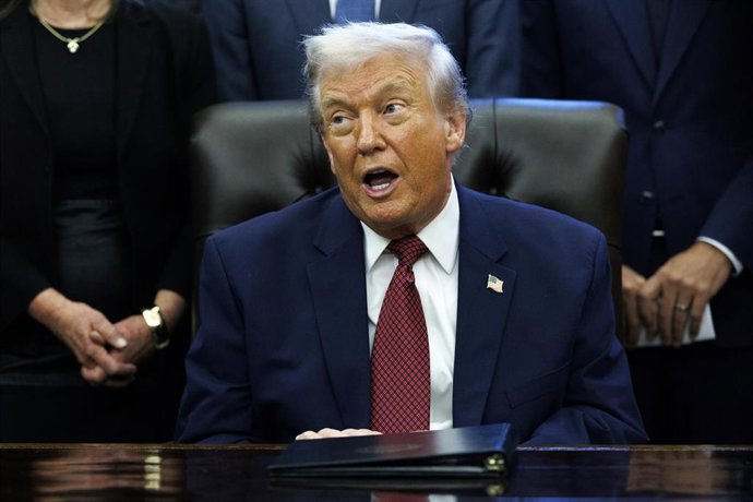 Trump threatens to impose new 5% tariffs on Mexico, which he accuses of violating a water treaty. US President Donald Trump