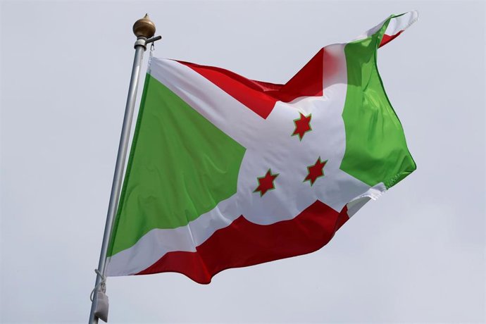 Archivo - Bandera de Burundi