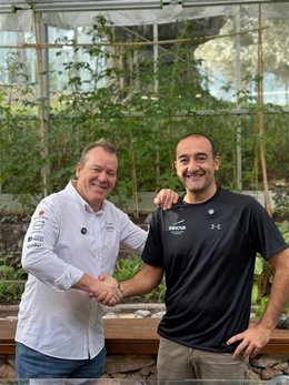 Pablo González e INNOVA se unen para cuidar la alimentación de los equipos de Cabaña y Finca Buenavista