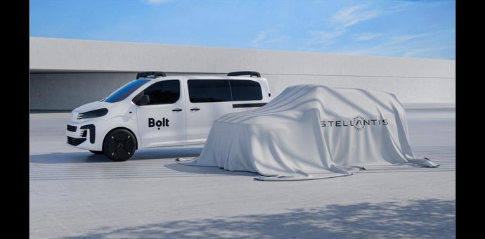 Stellantis y Bolt se asocian para impulsar la movilidad sin conductor en Europa a gran escala