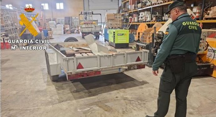 Imagen facilitada por la Guardia Civil del remolque sustraído en Íscar (Valladolid)