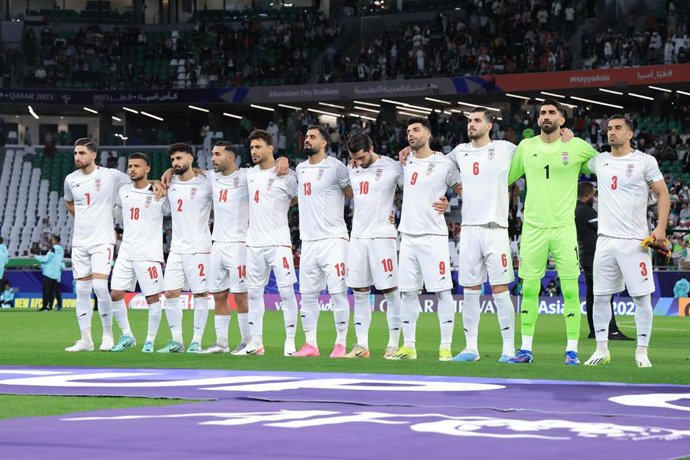 Archivo - La selección de Irán antes de un partido