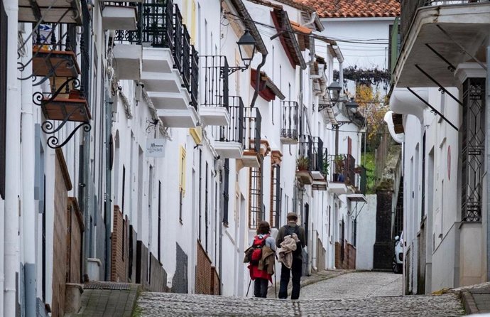 Calle de un pueblo de Huelva.