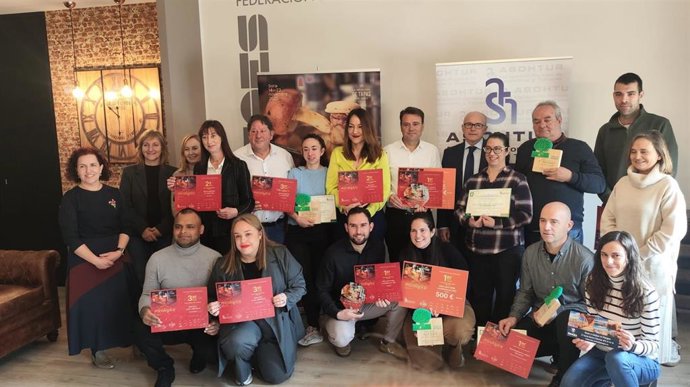 Todos los premiados en el concurso de la Mejor Taspa Micológica de Soria.