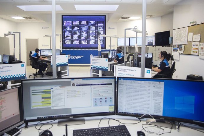 Archivo - Policía Municipal colabora con la Escuela de Seguridad y Emergencias en la formación de operadores de la Sala 112 