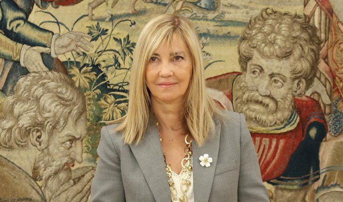 Archivo - La presidenta del Tribunal Supremo y del Consejo General del Poder Judicial, Isabel Perelló, es recibida en audiencia por el Rey Felipe VI  en el Palacio de la Zarzuela, a 10 de octubre de 2025, en Madrid (España). 