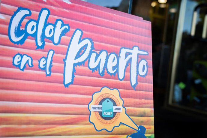 Cartel del proyecto 'Color en el Puerto',