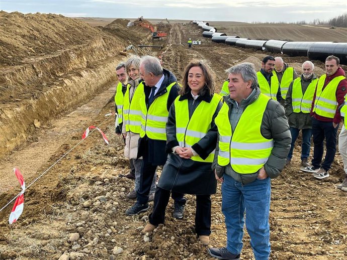 Visita de María González Corral a la comunidad palentina del Bajo Carrión.