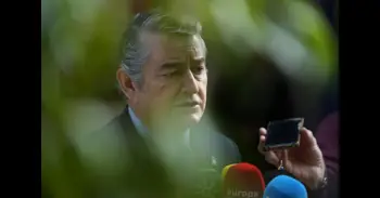 Sanz califica de "un paso más" la petición del juez de un informe sobre "daño al erario público" de contratos del SAS