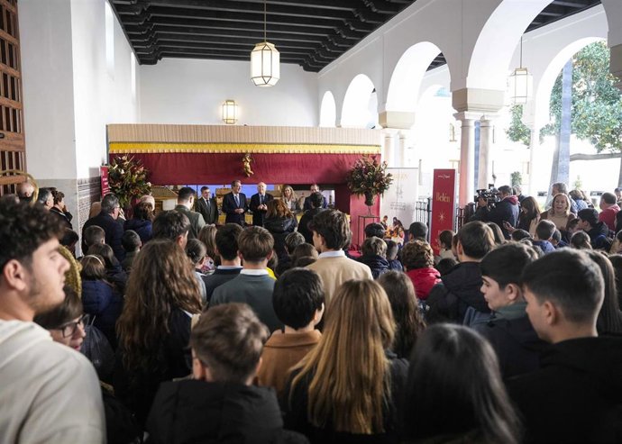 El Parlamento andaluz abre al público su belén que recrea una hacienda andaluza desde este martes y hasta el 7 de enero de 2026