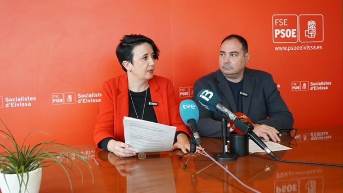 La portavoz del PSIB en el Consell de Ibiza, Elena López