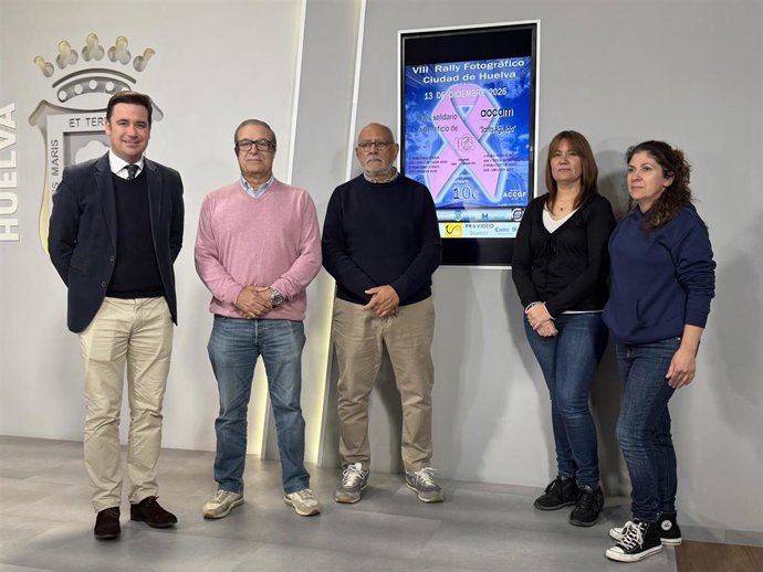 Presentación del VIII Rally Fotográfico 'Ciudad de Huelva'.