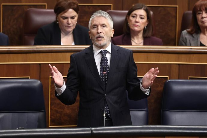 Archivo - El ministro de Interior, Fernando Grande Marlaska, durante una sesión de control, en el Congreso de los Diputados, a 29 de octubre de 2025, en Madrid (España). Archivo. 