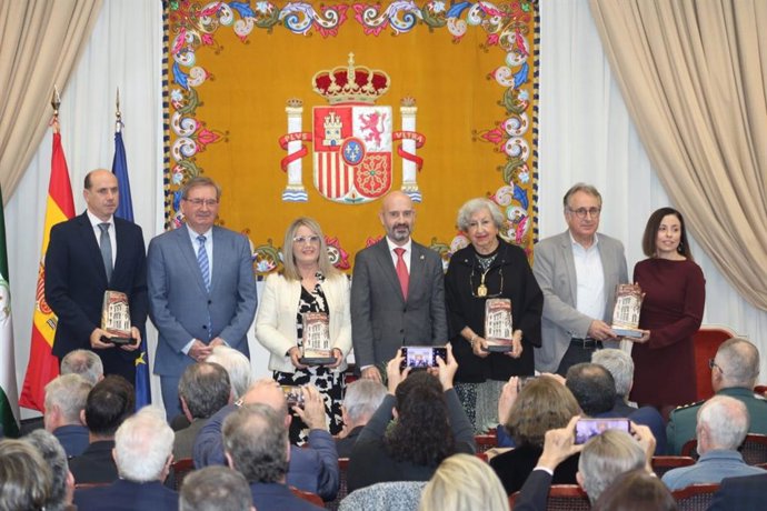 La Subdelegación del Gobierno en Málaga celebra el 47 aniversario de la Constitución Española y entregará los Premios Caleta, en un acto presidido por el secretario de Estado de Memoria Democrática, Fernando Martínez, y el subdelegado, Javier Salas