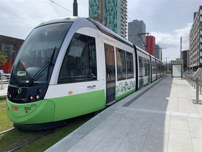 Archivo - Tranvía de vitoria