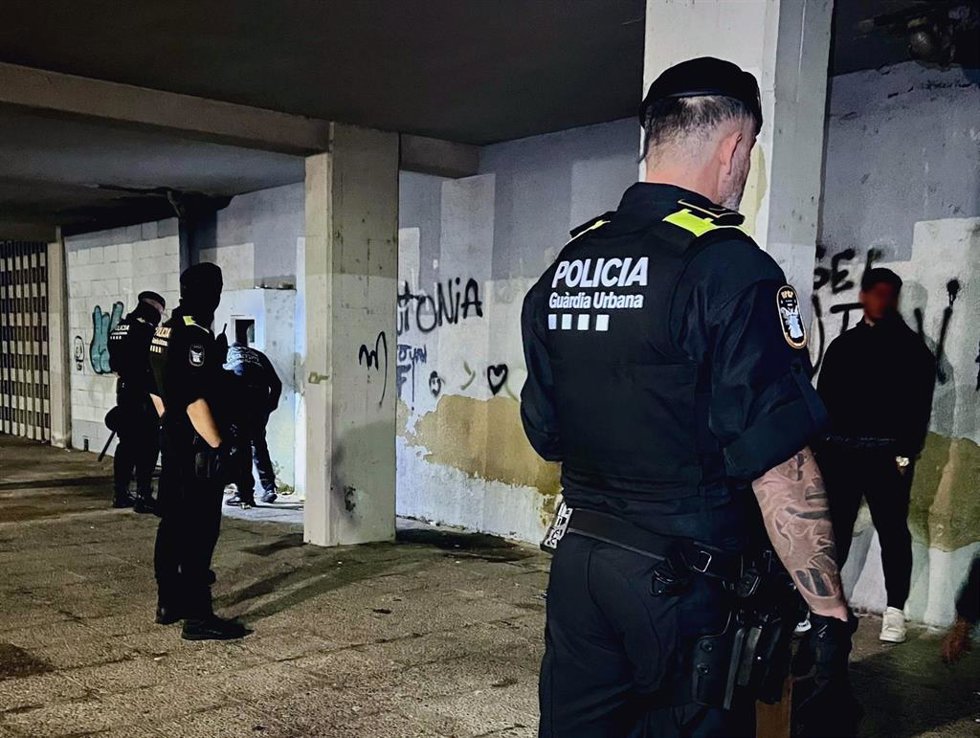 Efectivos de la Gurdia Urbana de Tarragona en un operativo especial de noviembre