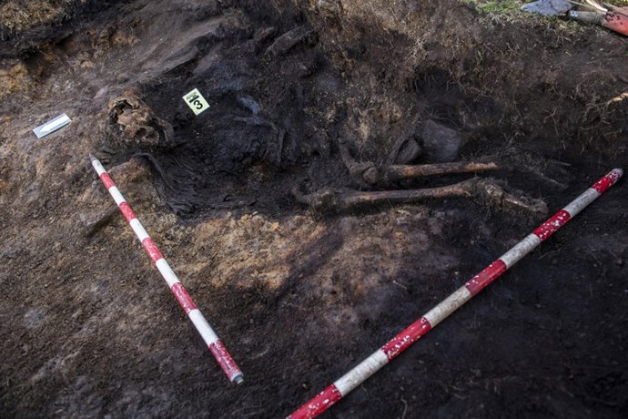 Exhumación en Saibigain en Otxandio (Bizkaia)