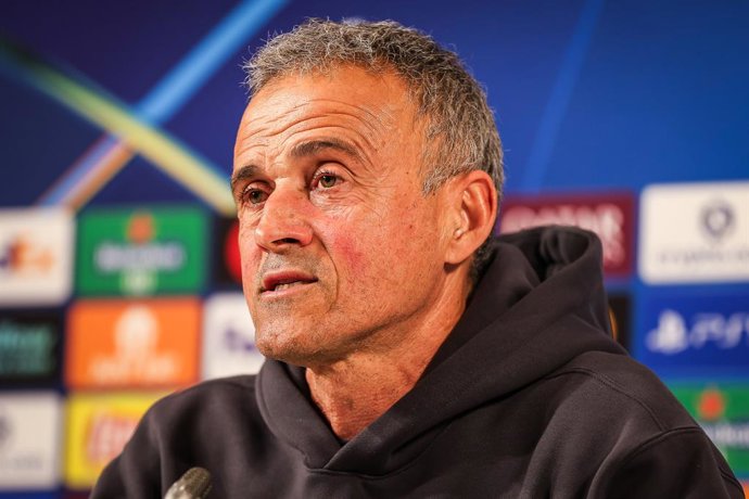 09 December 2025, Spain, Bilbao: Paris Saint-Germain coach Luis Enrique attends a press conference at San Mames Stadium, ahead of Wednesday's UEFA Champions League soccer match against Athletic Club. Photo: Matthieu Mirville/ZUMA Press Wire/dpa