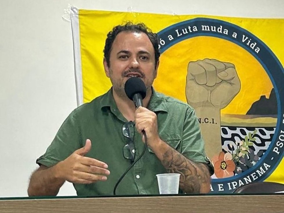 Archivo - El diputado brasileño del Partido Socialismo y Libertad Glauber Braga