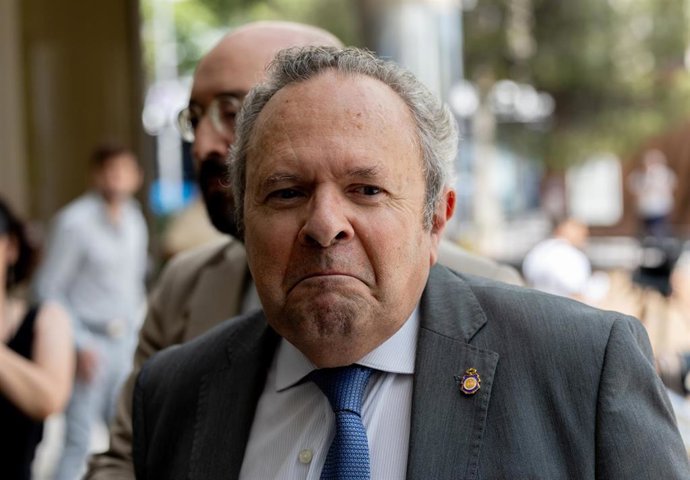 Archivo - El exvicerrector de Planificación, Coordinación y Relaciones Institucionales de la Universidad Complutense de Madrid (UCM),Juan Carlos Doadrio, a su llegada a los juzgados de Plaza Castilla, a 19 de julio de 2024, en Madrid (España). 