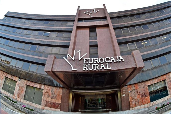 Archivo - Sede de los Servicios Centrales de Eurocaja Rural.