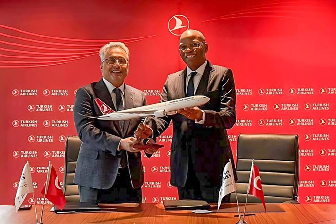 Turkish Airlines y South African Airways firman un acuerdo de código compartido
