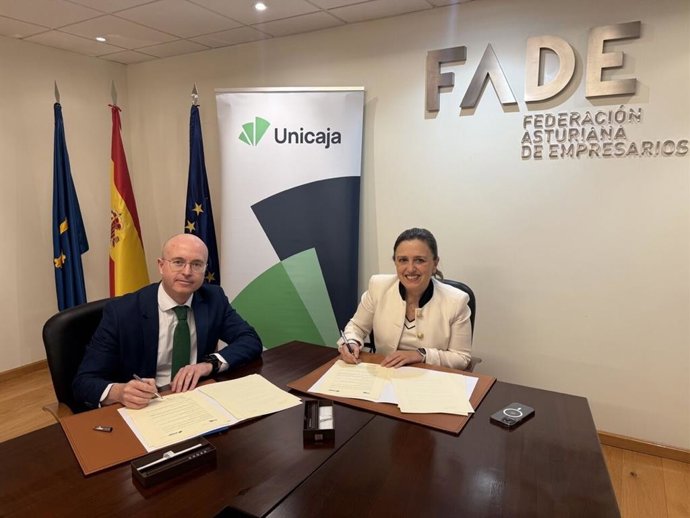 Unicaja y FADE renuevan su colaboración para impulsar el tejido empresarial asturiano.