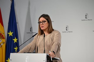 La portavoz del Gobierno de C-LM, Esther Padilla.