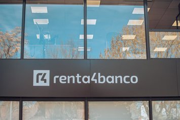 Archivo - Oficinas centrales de Renta 4 Banco en el Paseo de la Habana, a 30 de marzo de 2023, en Madrid (España). 