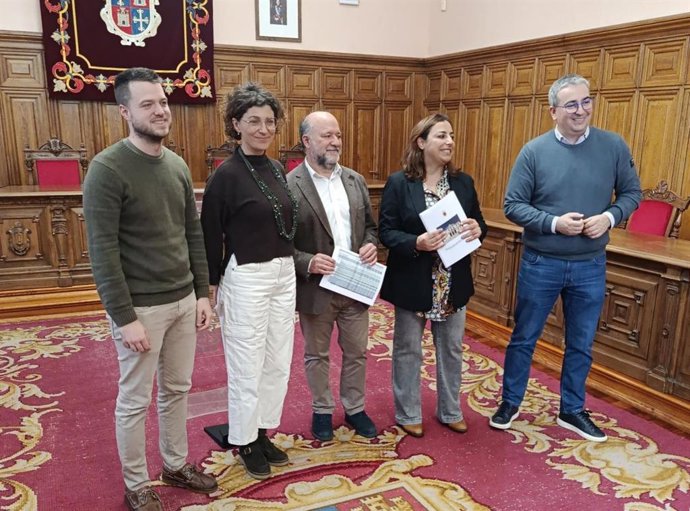 El equipo de Gobierno del Ayuntamiento de Palencia en la presentación del proyecto de Presupuestos para 2026.