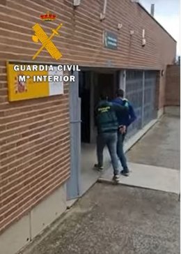 Detención practicada por la Guardia Civil.
