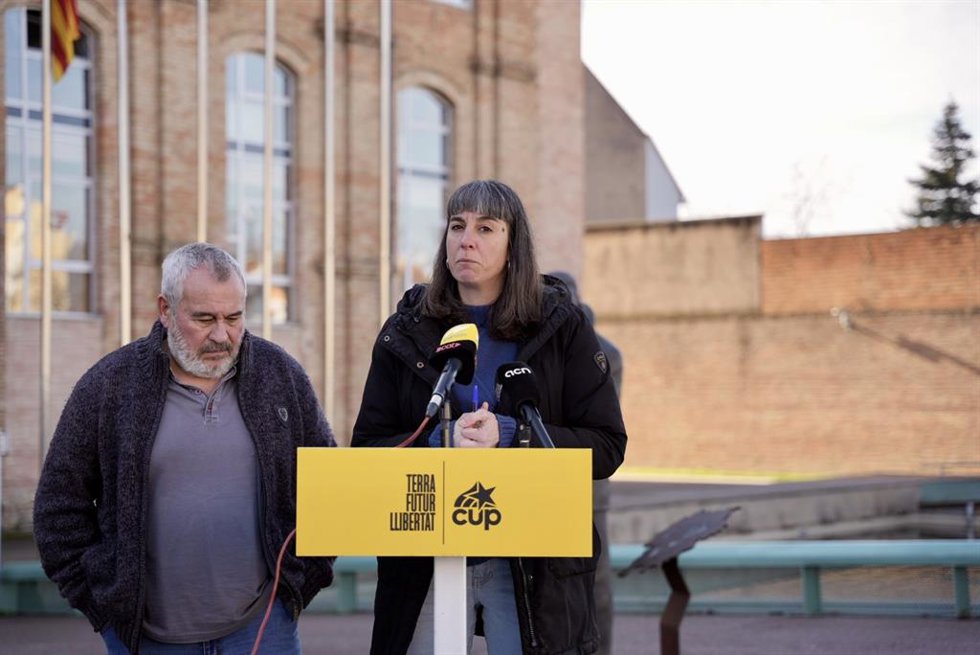 La portavoz de la CUP, Su Moreno, tras reunirse en Vic con representantes de Unió de Pagesos