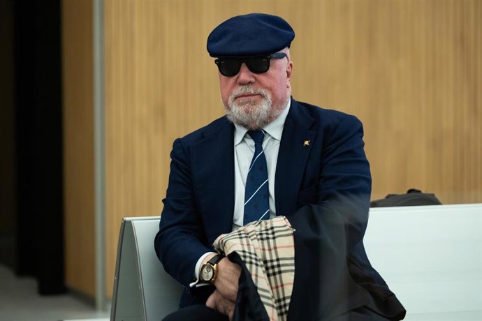 Archivo - El comisario jubilado José Manuel Villarejo a su llegada a declarar en la Seu de la Justicia de Andorra por la ‘Operación Cataluña’, a 4 de noviembre de 2025, en Andorra la Vella (Andorra).