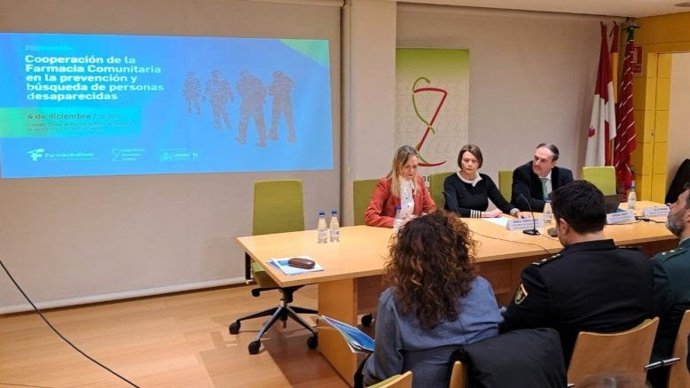 El CGCF pone en marcha en Zamora un programa para prevenir y actuar ante desapariciones desde las farmacias
